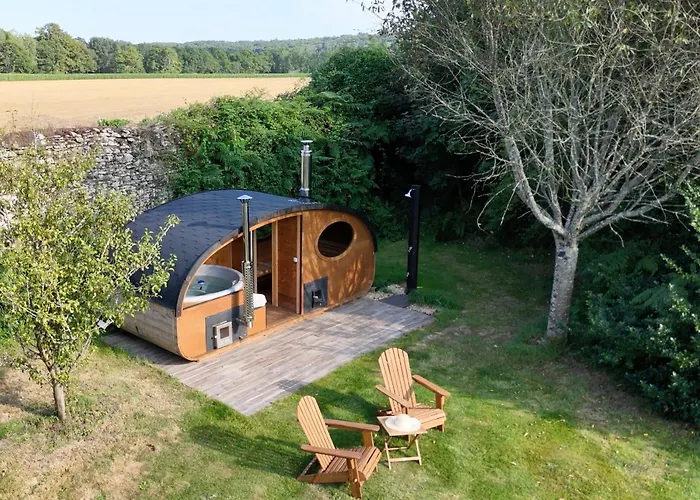 Manoir Du Vau D Arz Gites Et Chambres D Hotes Avec Piscine