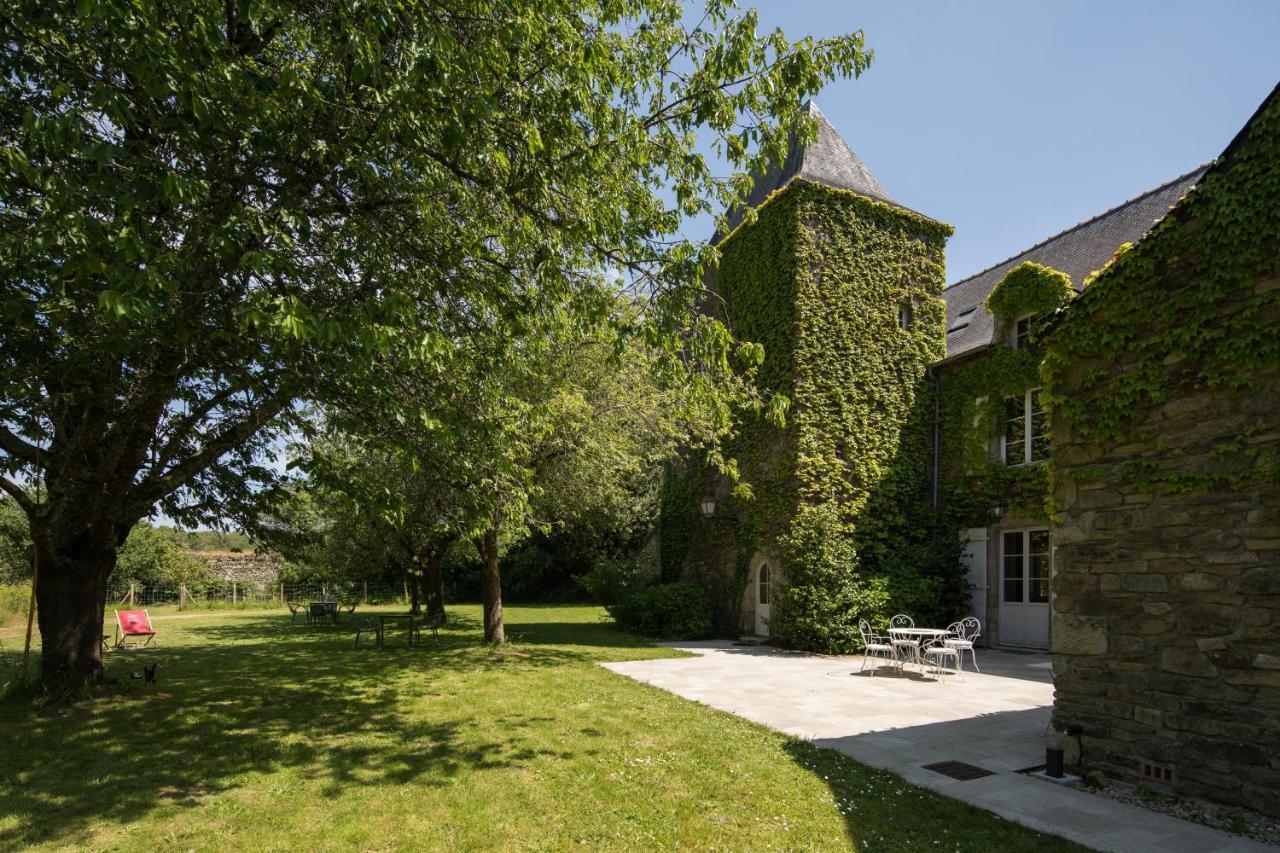 Manoir Du Vau D Arz Et D Hotes Avec Piscine