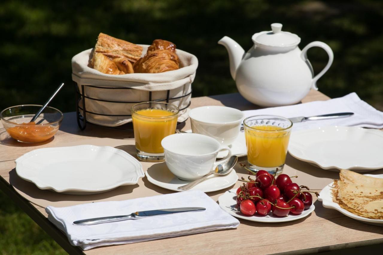 Bed & Breakfast Manoir Du Vau D Arz Et D Hotes Avec Piscine Malansac