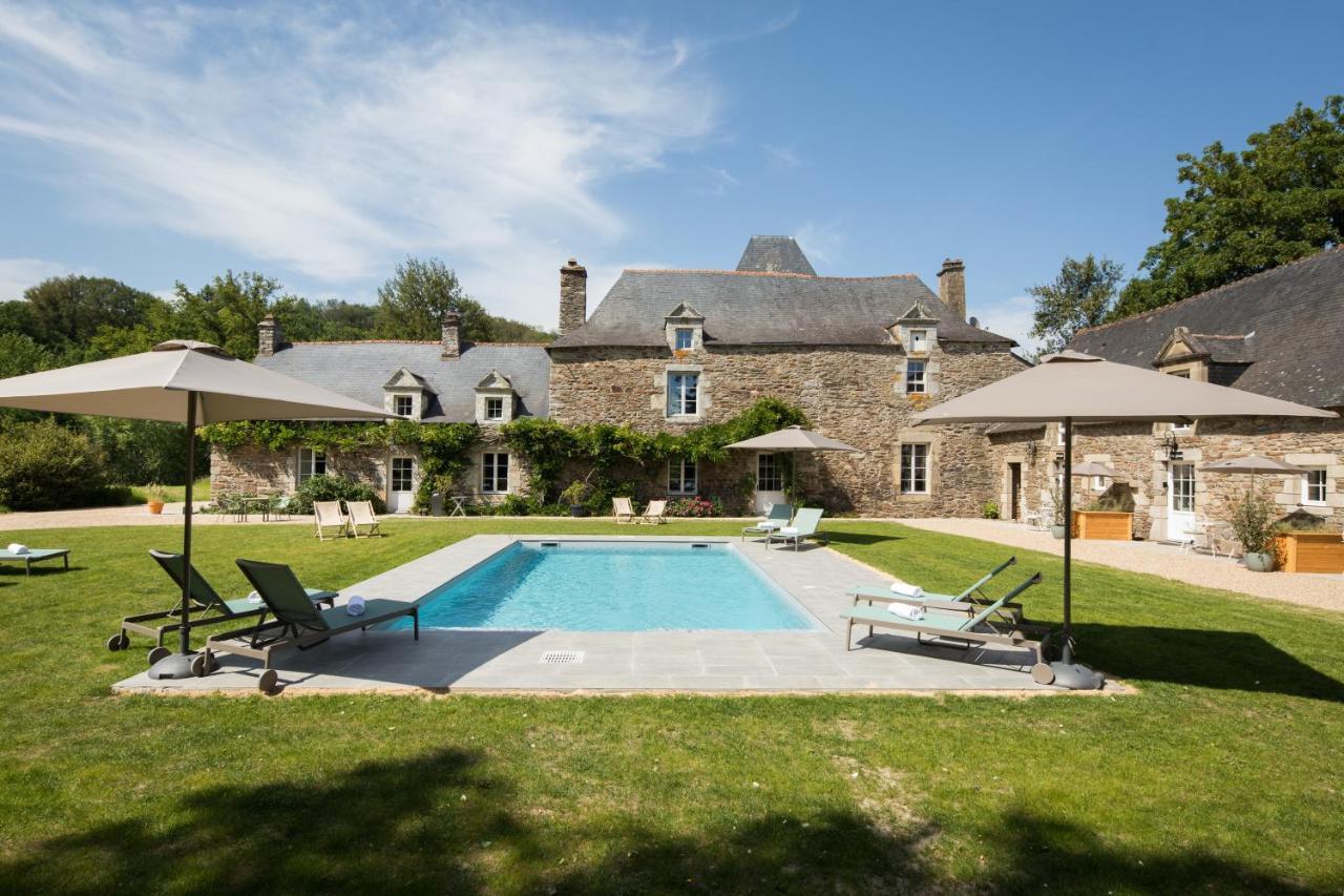 Manoir Du Vau D Arz Et D Hotes Avec Piscine Malansac