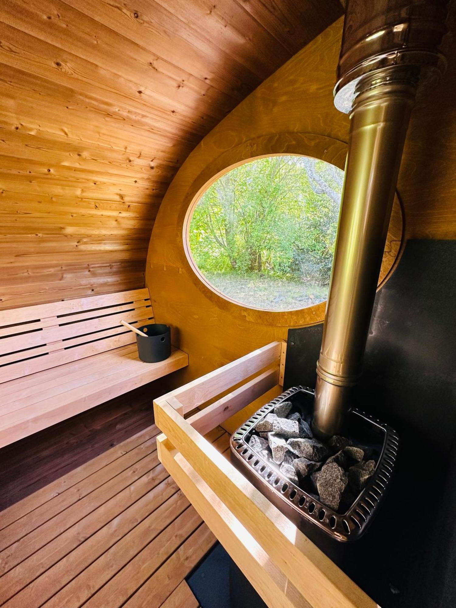 Manoir Du Vau D Arz Et D Hotes Avec Piscine